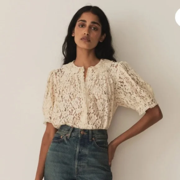 Doen Lenore Lace Collar Button Ruffle Short Sleeve Top Mother of Pearl Cream Tan - Picture 3 of 13